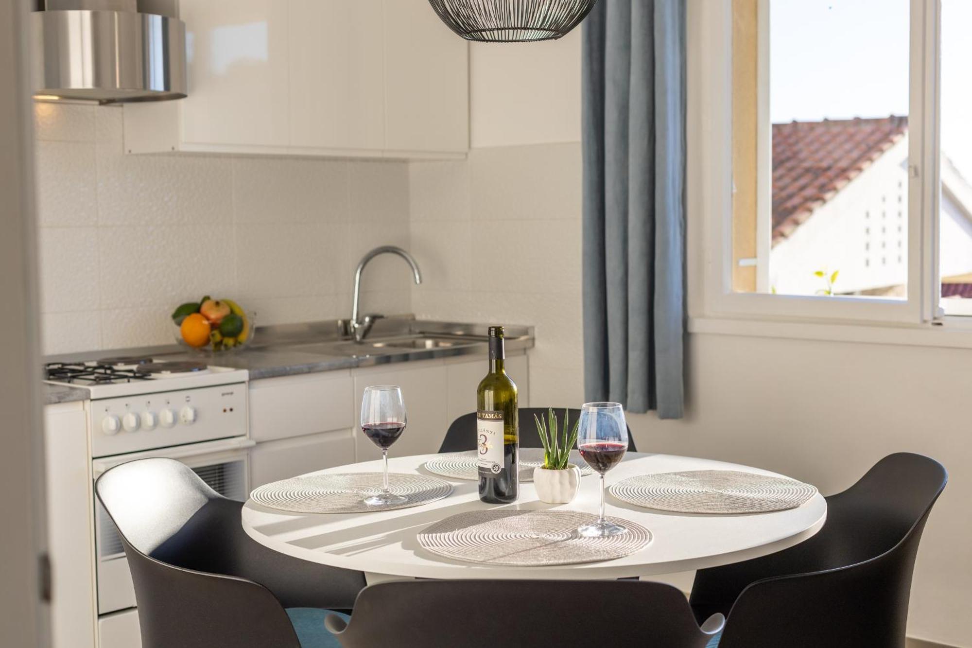 Apartments Sisaric Podgora Εξωτερικό φωτογραφία
